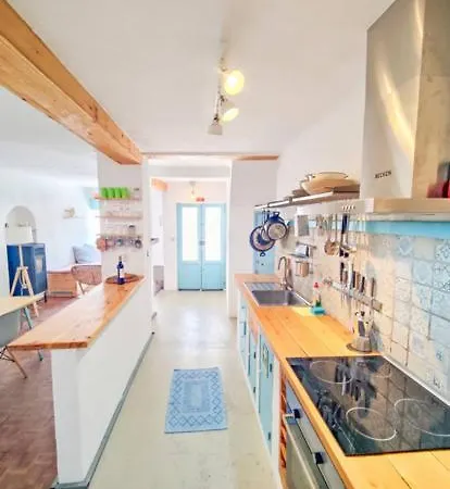 Boho Bispo Apartment